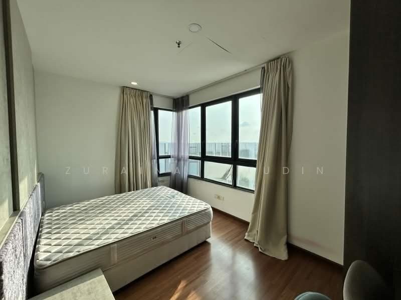Service Residence for Sale at i-Suite @ i-City - Zuraina Rajudin - Bedroom - PropertyGuru.com.my