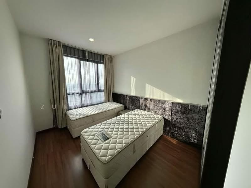 Service Residence for Sale at i-Suite @ i-City - Zuraina Rajudin - Bedroom - PropertyGuru.com.my