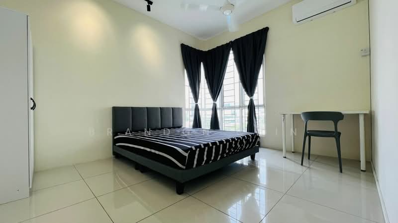 Kondominium untuk Dijual di Platinum Lake PV 20 - Brandon Chin - Bedroom - PropertyGuru.com.my