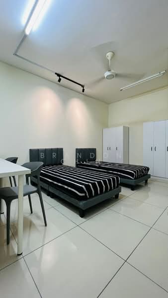Kondominium untuk Dijual di Platinum Lake PV 20 - Brandon Chin - Bedroom - PropertyGuru.com.my