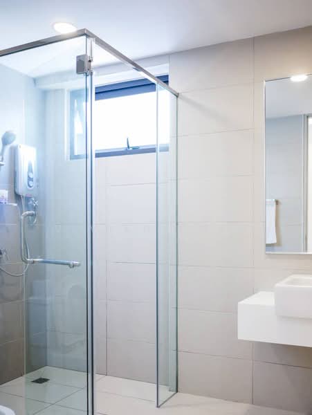 Servis Apartment untuk Dijual di Jazz Residences - Vivien Chew - Bathroom - PropertyGuru.com.my