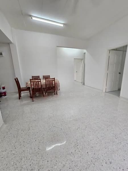 Pangsapuri untuk Disewa di Melawati Hillside Apartment - Desmond Low - Dining Room - PropertyGuru.com.my