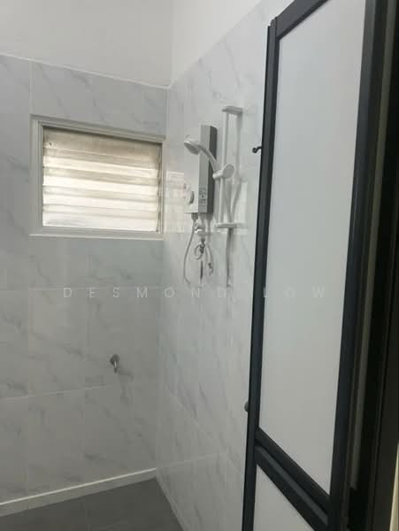 Pangsapuri untuk Disewa di Melawati Hillside Apartment - Desmond Low - Bathroom - PropertyGuru.com.my