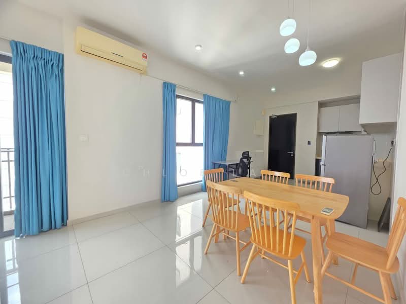 Kondominium untuk Disewa di Kings Bay @ Country Garden Danga Bay - Chloe Lai - Living Room - PropertyGuru.com.my