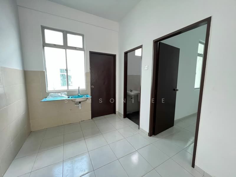 3-storey Terraced House for Sale in Taman Kundang Jaya (Rawang) - Samson Lee - Interior - PropertyGuru.com.my