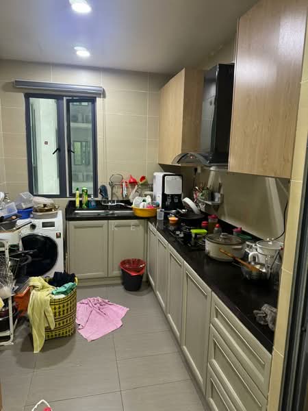 Kediaman Servis untuk Dijual di LakePark Residence @ KL North - Kew . - PropertyGuru.com.my