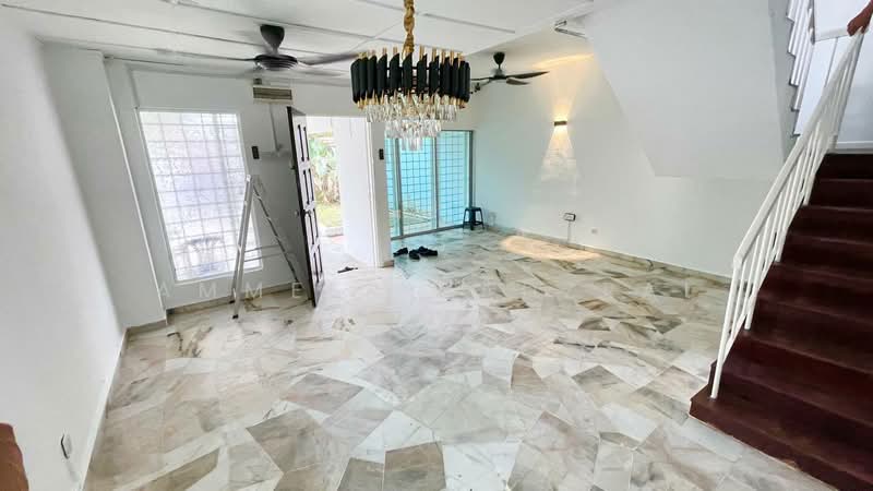 Rumah Teres 2.5 Tingkat untuk Dijual di Ampang (Selangor) - Ammeer Nadzrai - Living Room - PropertyGuru.com.my