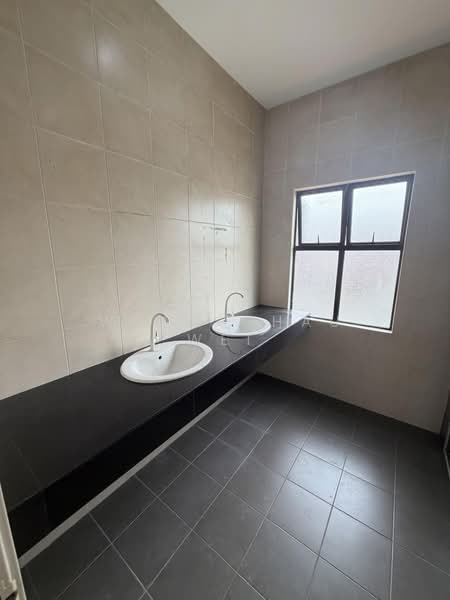 Rumah Teres 2 Tingkat untuk Disewa di Taman Laguna (Johor Bahru) - Wong Shau Wei - PropertyGuru.com.my