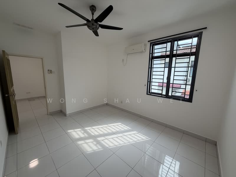 Rumah Teres 2 Tingkat untuk Disewa di Taman Laguna (Johor Bahru) - Wong Shau Wei - PropertyGuru.com.my
