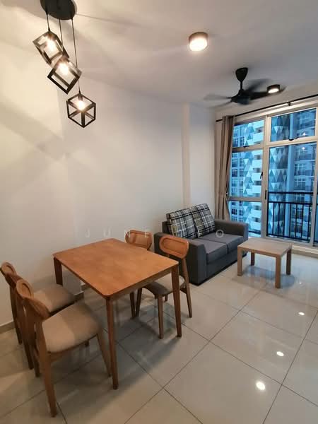 Servis Apartment untuk Disewa di Midas @ Seri Alam - June Teo - Living Room - PropertyGuru.com.my