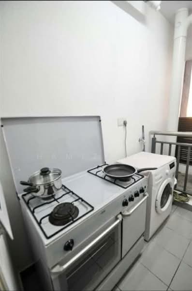 Service Residence for Rent at De Centrum Residences - Hamizah . - Kitchen - PropertyGuru.com.my