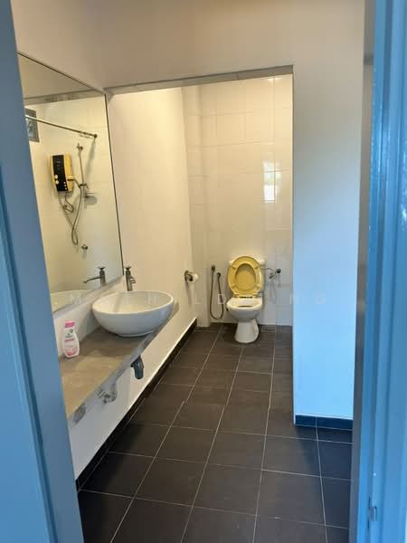 Rumah Banglo untuk Disewa di Petaling Jaya (Selangor) - Mathilda Ng - Bathroom - PropertyGuru.com.my