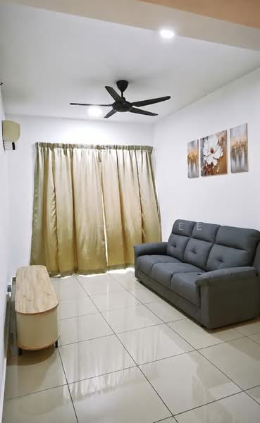 Servis Apartment untuk Disewa di Metropol - Elson Dee - Living Room - PropertyGuru.com.my