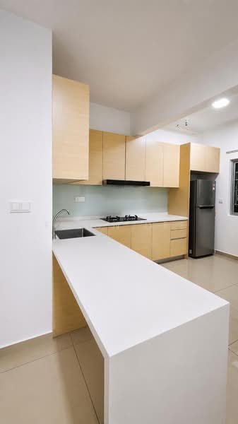 Servis Apartment untuk Disewa di Metropol - Elson Dee - Kitchen - PropertyGuru.com.my