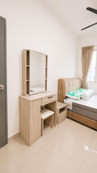 Servis Apartment untuk Disewa di Metropol - Elson Dee - Bedroom - PropertyGuru.com.my