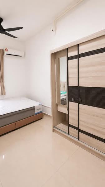 Servis Apartment untuk Disewa di Metropol - Elson Dee - Bedroom - PropertyGuru.com.my