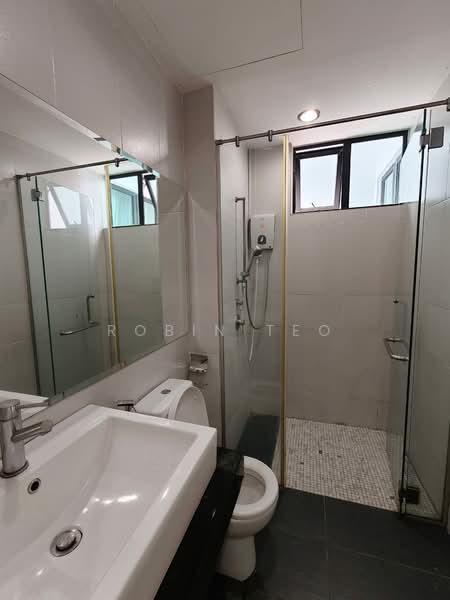 Pangsapuri untuk Disewa di Impiana - Robin Teo - Bathroom - PropertyGuru.com.my