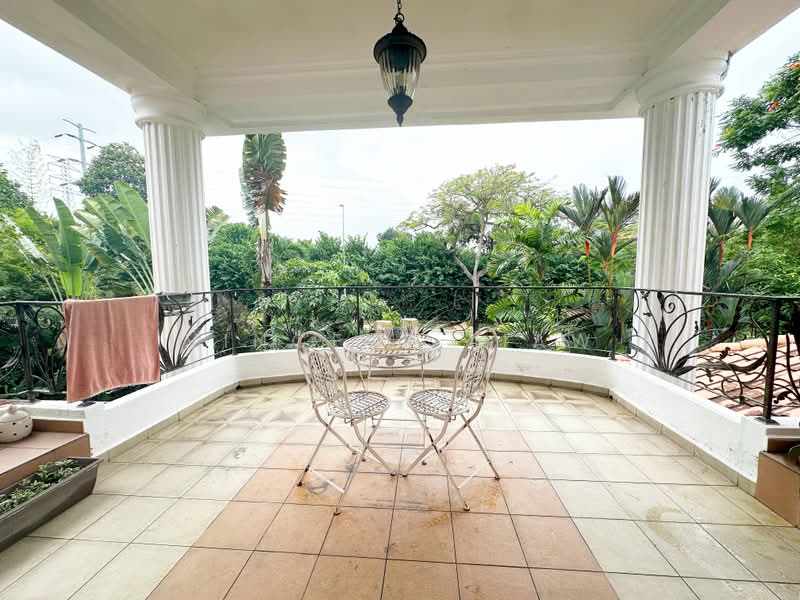 Rumah Berkembar untuk Dijual di Tropicana (Selangor) - Vincent Liaw - Balcony - PropertyGuru.com.my