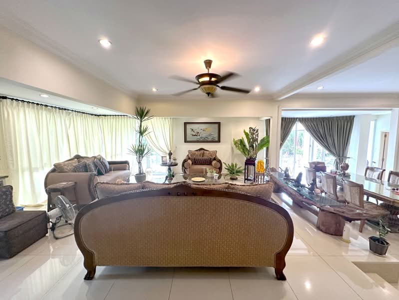 Rumah Berkembar untuk Dijual di Tropicana (Selangor) - Vincent Liaw - Living Room - PropertyGuru.com.my