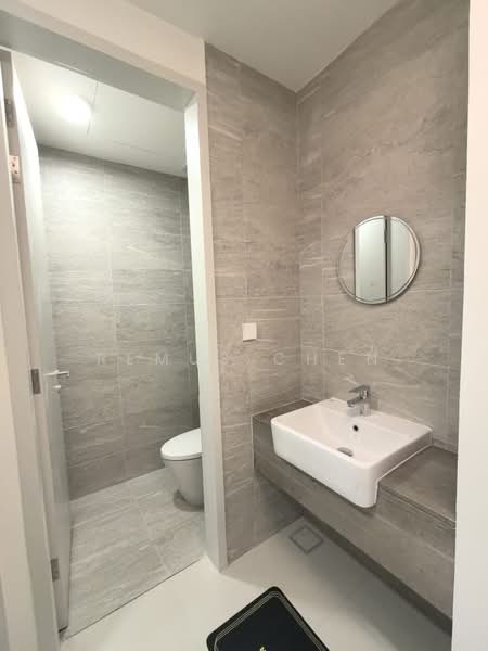 Servis Apartment untuk Disewa di Edelweiss @ Tropicana Gardens - Remus Chen - Bathroom - PropertyGuru.com.my