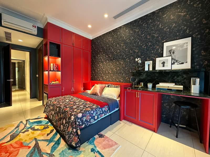 Condominium for Sale at Queens Residences Q3 @ Queens Waterfront - Jake Khoo - Bedroom - PropertyGuru.com.my