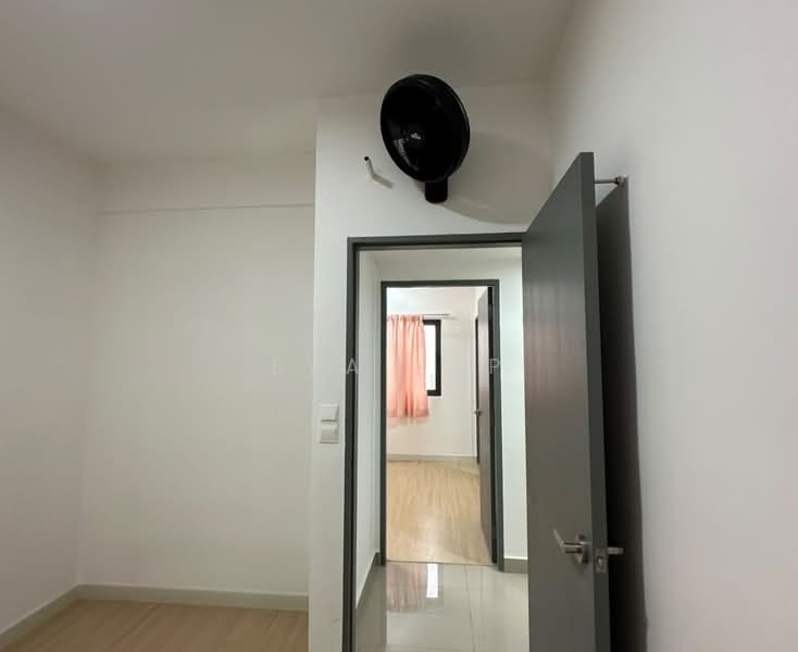 Servis Apartment untuk Disewa di M Arisa - Eva Yap - Corridor - PropertyGuru.com.my