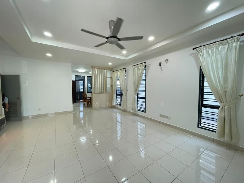 2-storey Terraced House for Sale in Johor Bahru (Johor) - Joan Chia - Living Room - PropertyGuru.com.my