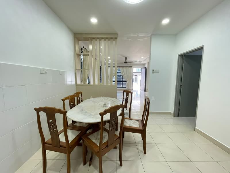 2-storey Terraced House for Sale in Johor Bahru (Johor) - Joan Chia - Dining Room - PropertyGuru.com.my