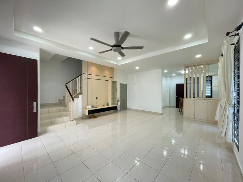 2-storey Terraced House for Sale in Johor Bahru (Johor) - Joan Chia - Living Room - PropertyGuru.com.my