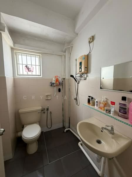 Apartment for Rent at Seri Puri - Crystal Lum - Bathroom - PropertyGuru.com.my