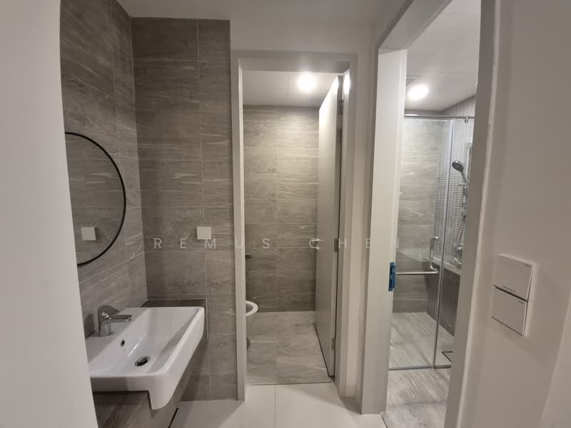 Servis Apartment untuk Disewa di Edelweiss @ Tropicana Gardens - Remus Chen - Bathroom - PropertyGuru.com.my