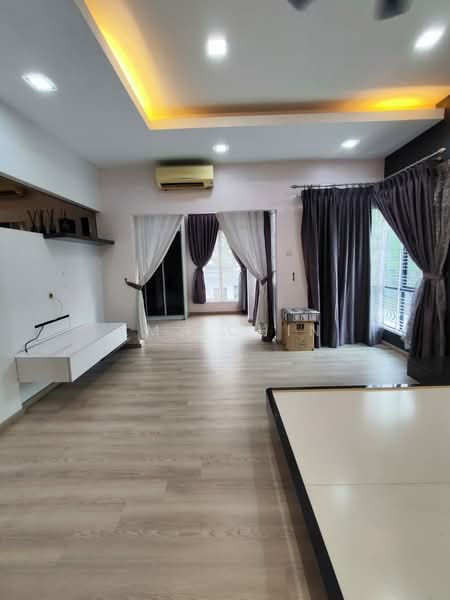 Rumah Teres 3-Tingkat untuk Dijual di Cheras (Selangor) - Amy Chin - Living Room - PropertyGuru.com.my