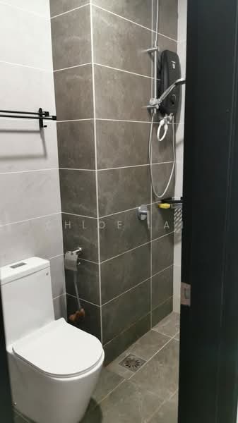 Servis Apartment untuk Disewa di TriTower Residence @ Johor Bahru Sentral - Chloe Lai - Bathroom - PropertyGuru.com.my