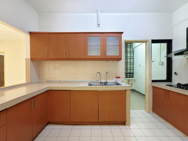 Condominium for Rent at Sri Putramas - Sean Lim - Kitchen - PropertyGuru.com.my