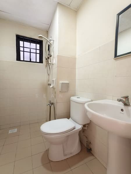 Condominium for Rent at Sri Putramas - Sean Lim - Bathroom - PropertyGuru.com.my