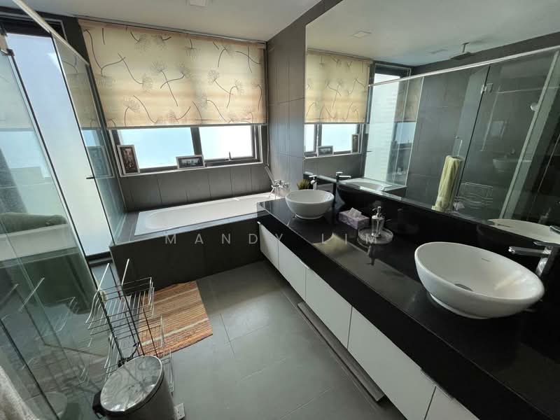 Rumah Teres 3 Tingkat untuk Disewa di Cyberjaya (Selangor) - Mandy Lim - Bathroom - PropertyGuru.com.my