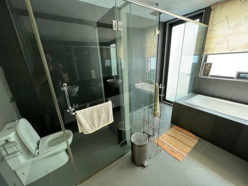 Rumah Teres 3 Tingkat untuk Disewa di Cyberjaya (Selangor) - Mandy Lim - Bathroom - PropertyGuru.com.my