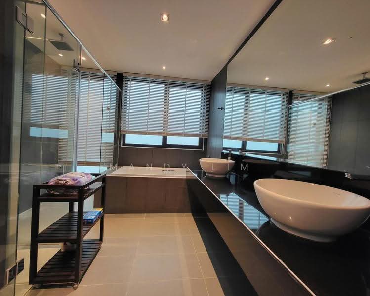 3-storey Terraced House for Rent in Cyberjaya (Selangor) - Mandy Lim - Bathroom - PropertyGuru.com.my
