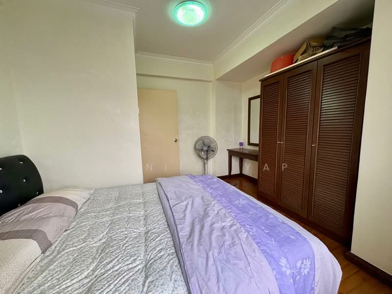 Pangsapuri untuk Dijual di Mawar Apartment - Jennifer Yap - 2nd bedroom - PropertyGuru.com.my