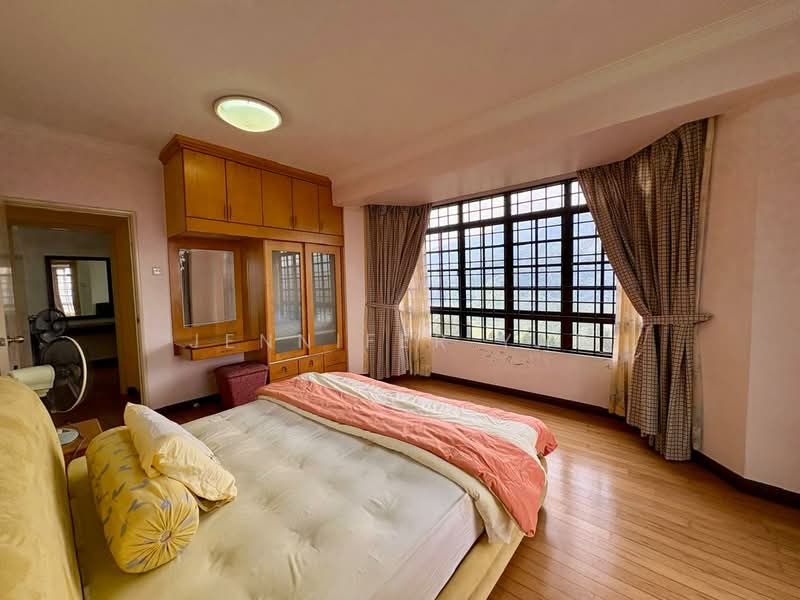 Pangsapuri untuk Dijual di Mawar Apartment - Jennifer Yap - Master bedroom - PropertyGuru.com.my