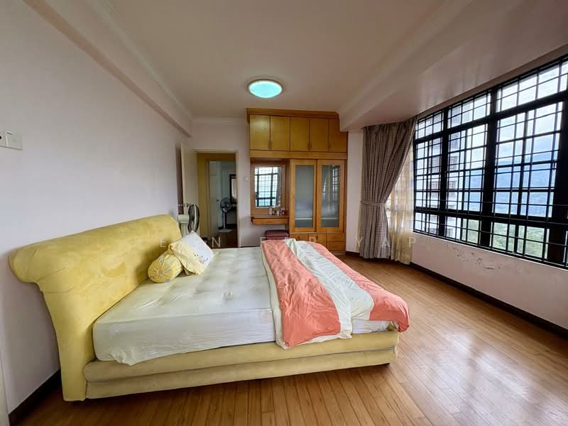 Pangsapuri untuk Dijual di Mawar Apartment - Jennifer Yap - Ensuite master bedroom - PropertyGuru.com.my