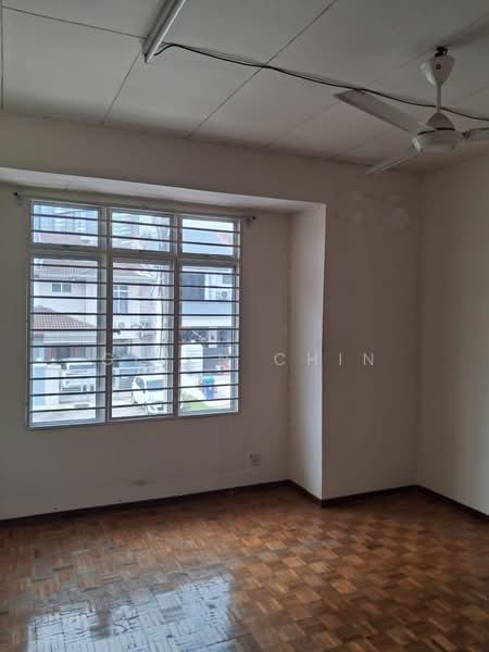 2-storey Terraced House for Sale in Bandar Putra Permai (Seri Kembangan) - Given Chin - Interior - PropertyGuru.com.my