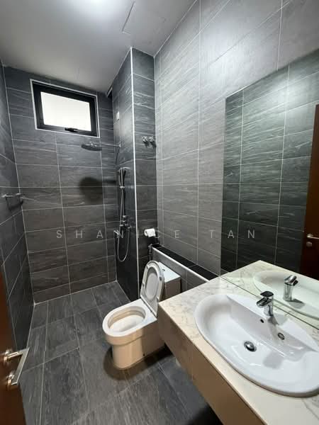 Semi-Detached House for Sale in Taman Nusa Sentral (Iskandar Puteri (Nusajaya)) - Shanice Tan - Bathroom - PropertyGuru.com.my