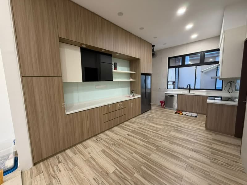 Semi-Detached House for Sale in Taman Nusa Sentral (Iskandar Puteri (Nusajaya)) - Shanice Tan - Kitchen - PropertyGuru.com.my