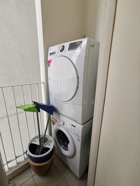 Servis Apartment untuk Disewa di Tropicana Gardens - Tom Lee - Balcony - PropertyGuru.com.my