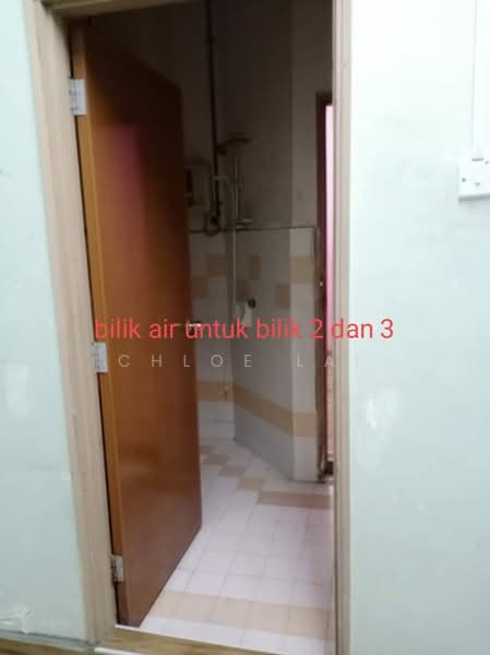 2-storey Terraced House for Rent in Taman Desa Jaya (Johor Bahru) - Chloe Lai - Bathroom - PropertyGuru.com.my