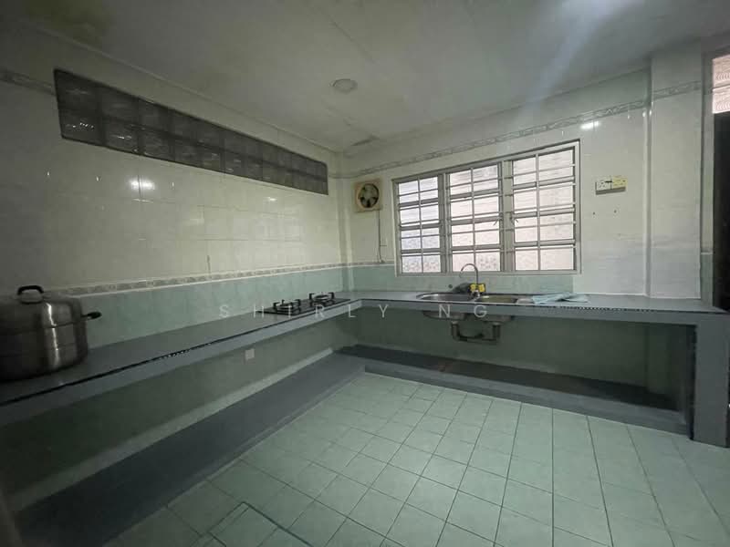 2-storey Terraced House for Sale in Taman Bukit Rawang Jaya (Rawang) - Shirly Ng - Kitchen - PropertyGuru.com.my
