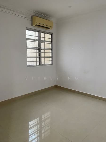 2-storey Terraced House for Sale in Taman Bukit Rawang Jaya (Rawang) - Shirly Ng - Interior - PropertyGuru.com.my