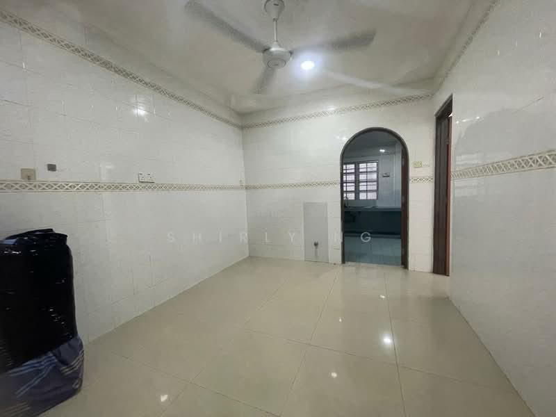2-storey Terraced House for Sale in Taman Bukit Rawang Jaya (Rawang) - Shirly Ng - Kitchen - PropertyGuru.com.my