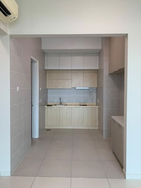 Servis Apartment untuk Disewa di City of Green - Michelle Loke - Kitchen - PropertyGuru.com.my